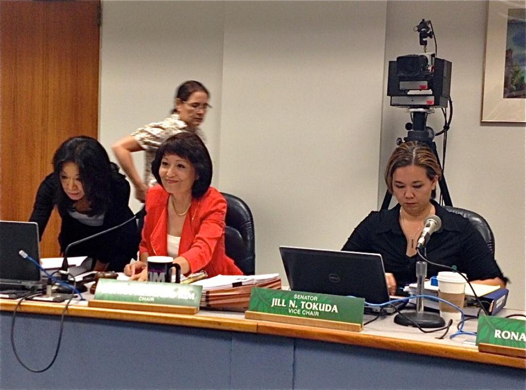Hawaii Senators Push For Unredacted Fact Finder s Report From 