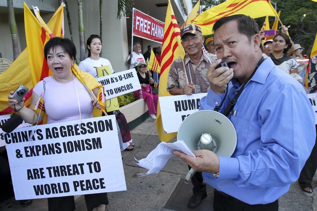 Vietnamese Protest Against China at APEC Honolulu Civil Beat