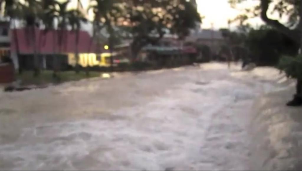 Tsunami honolulu
