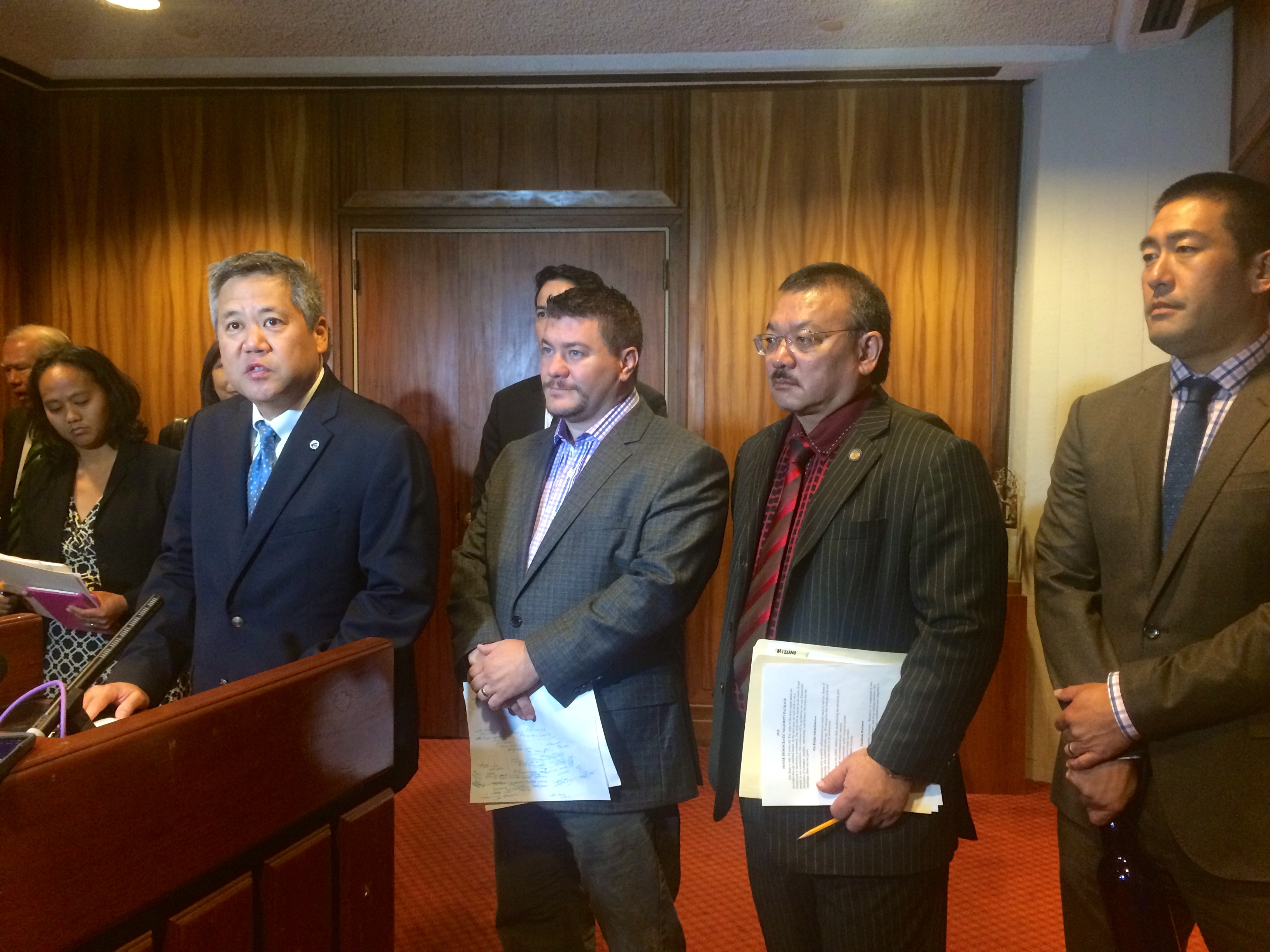 Hawaii House Democrats Unveil Majority Package — Without Any Bills