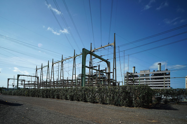 Hawaiian Electric power plant in Pearl City. 22 aug 2015. photograph Cory Lum/Civil Beat