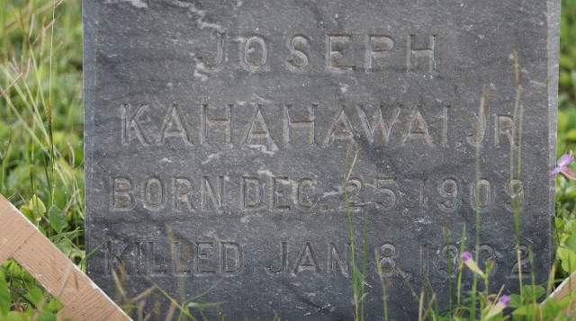 Puea cemetery kapalama kalihi, location of the Massie murder graveyard Joseph Kahahawai jr. 4 jan 2016. photograph Cory Lum/Civil Beat