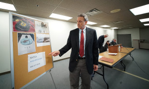 Attorney Stephen Levins points to NHTSA www.safercar.gov during Takata airbag recall presser point. 13 may 2016.