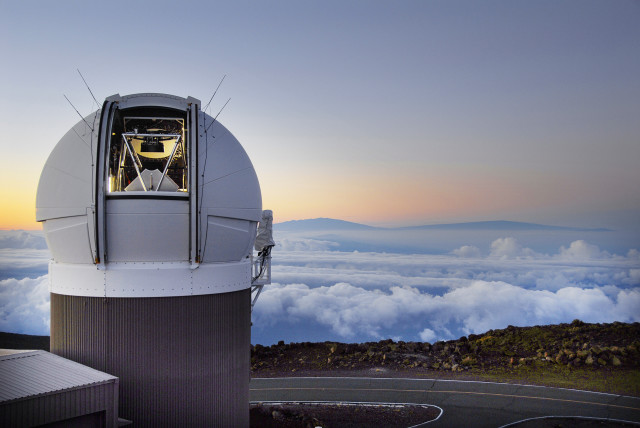 PS1 Observatory Mauna Kea. Courtesy photograph