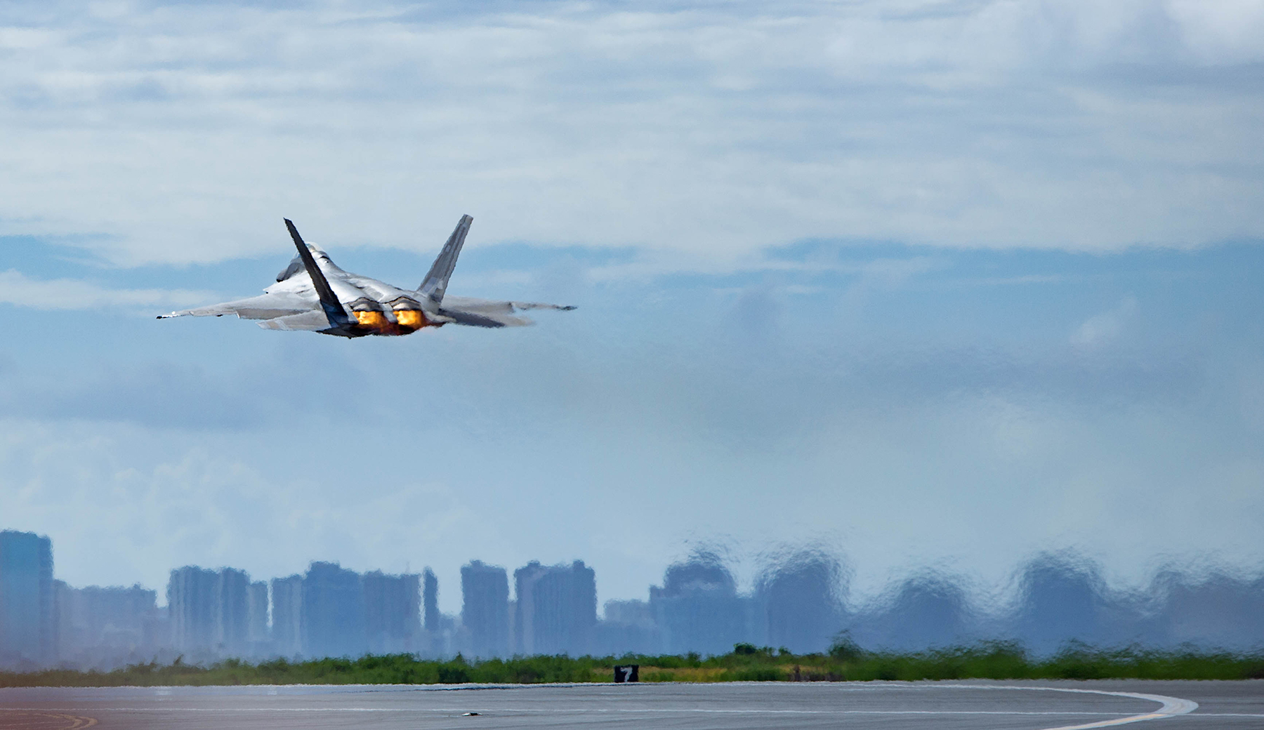 F22JetsPearlHarborHickamAirForceMay192017file5 Honolulu