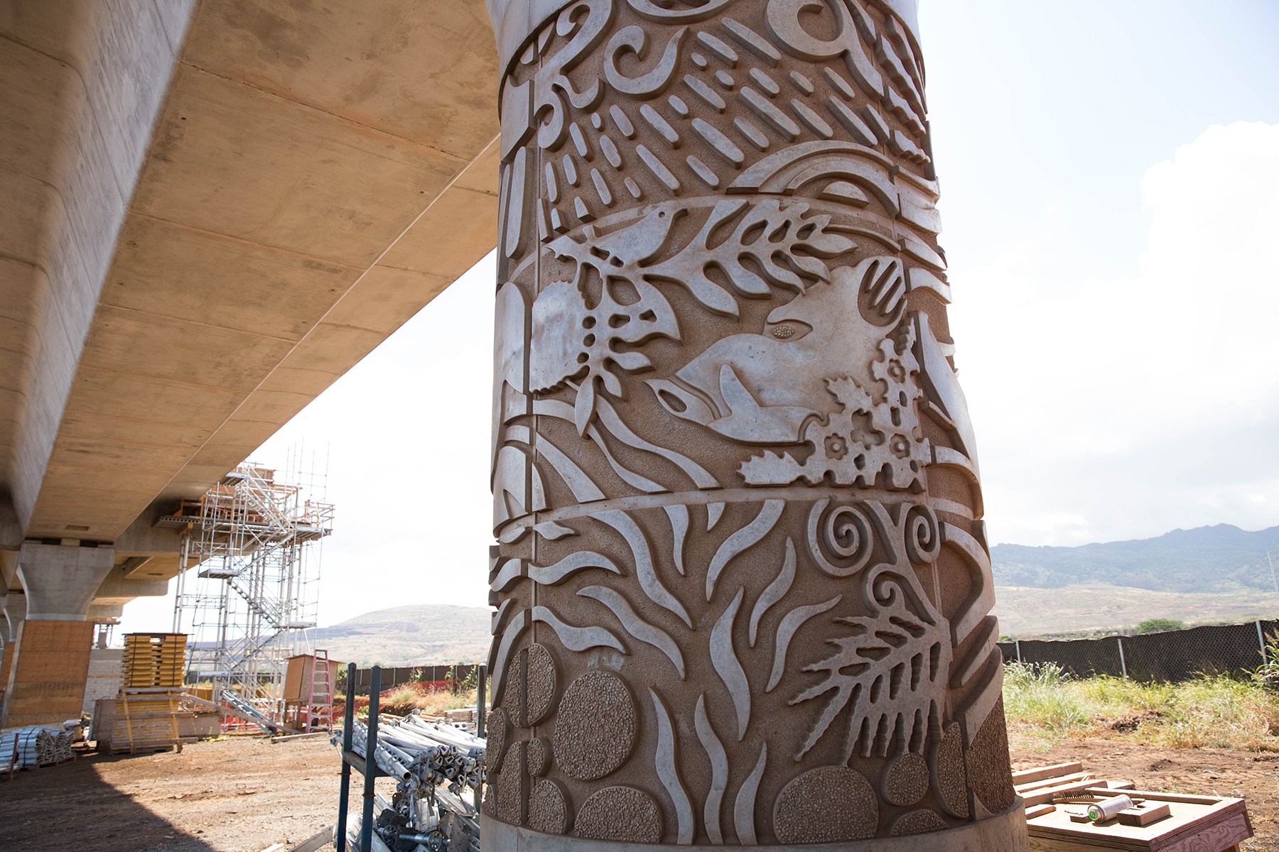 Honolulu Rail Art Celebrates Hawaiian Culture Honolulu Civil Beat