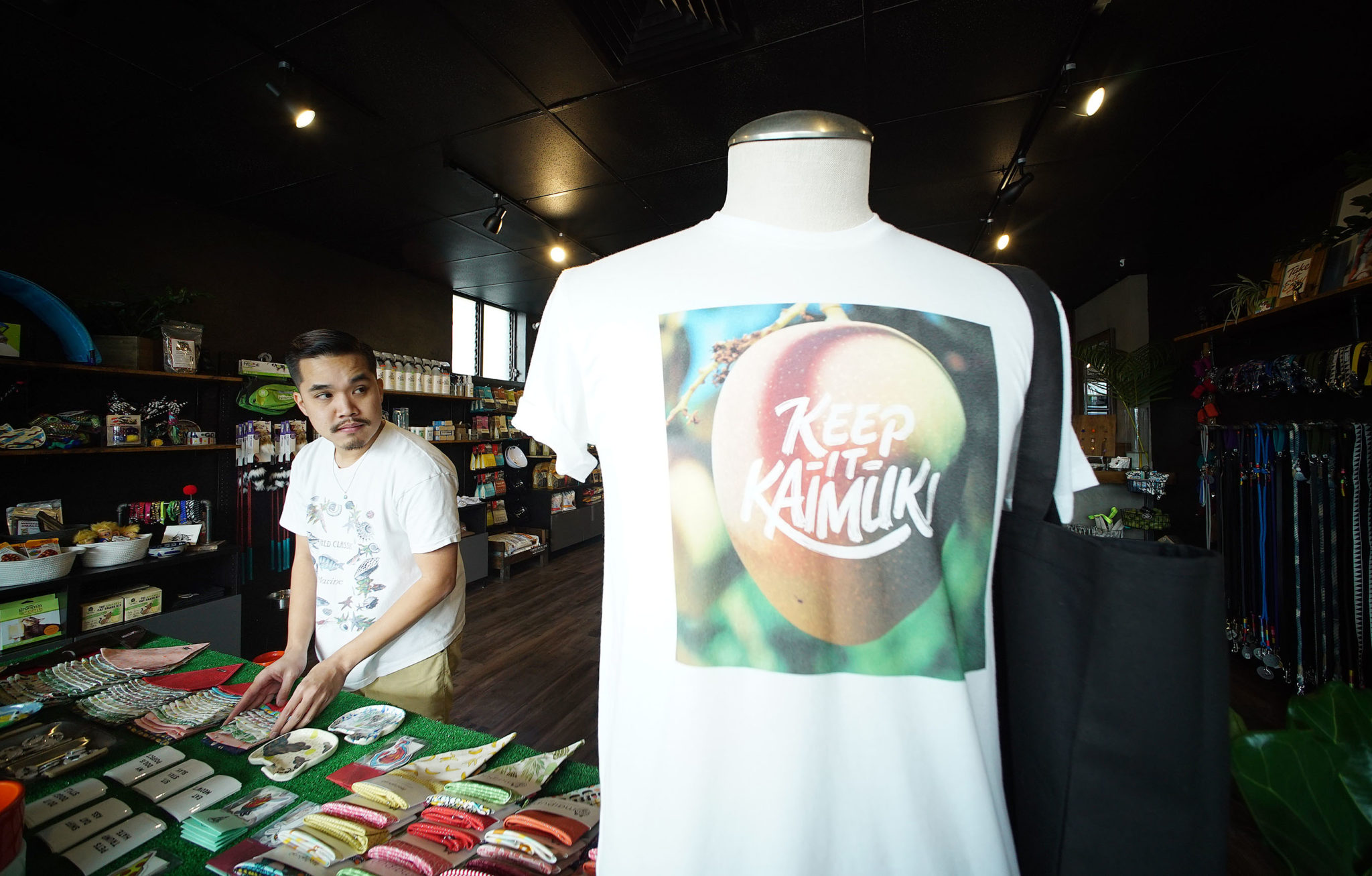 On Saturday, Kaimuki Small Businesses Are Going Big Honolulu Civil Beat