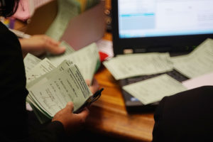 House third and final vote green slips during session.