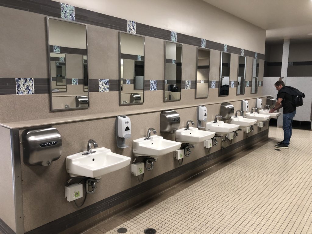 Honolulu airport Nov 2018 new men's bathroom Honolulu Civil Beat