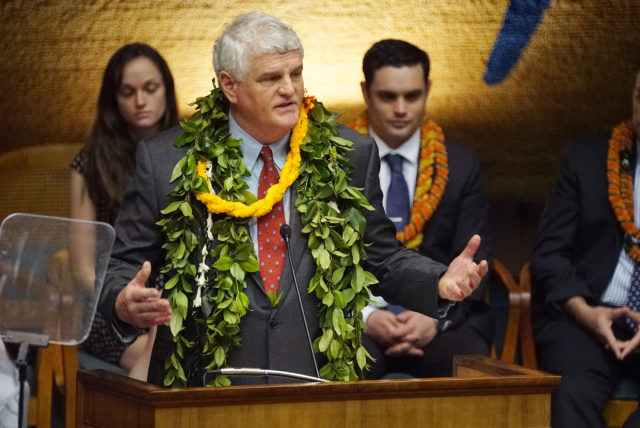 Supreme Court Chief Justice Mark Recktenwald speaks at the legislature.
