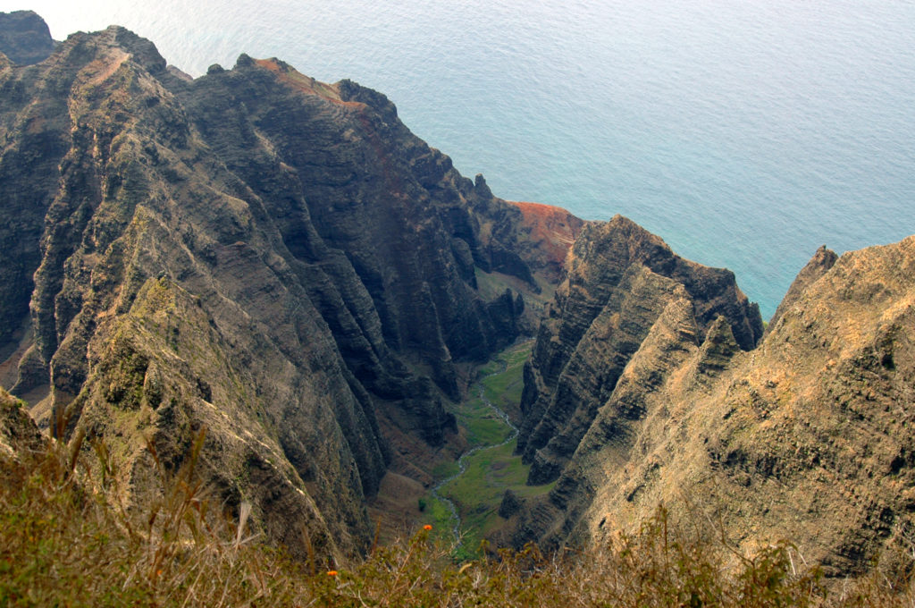 Photo of a dramatic canyon, a location on Kauaʻi near where a helicopter crashed in 2019 killing three people.
