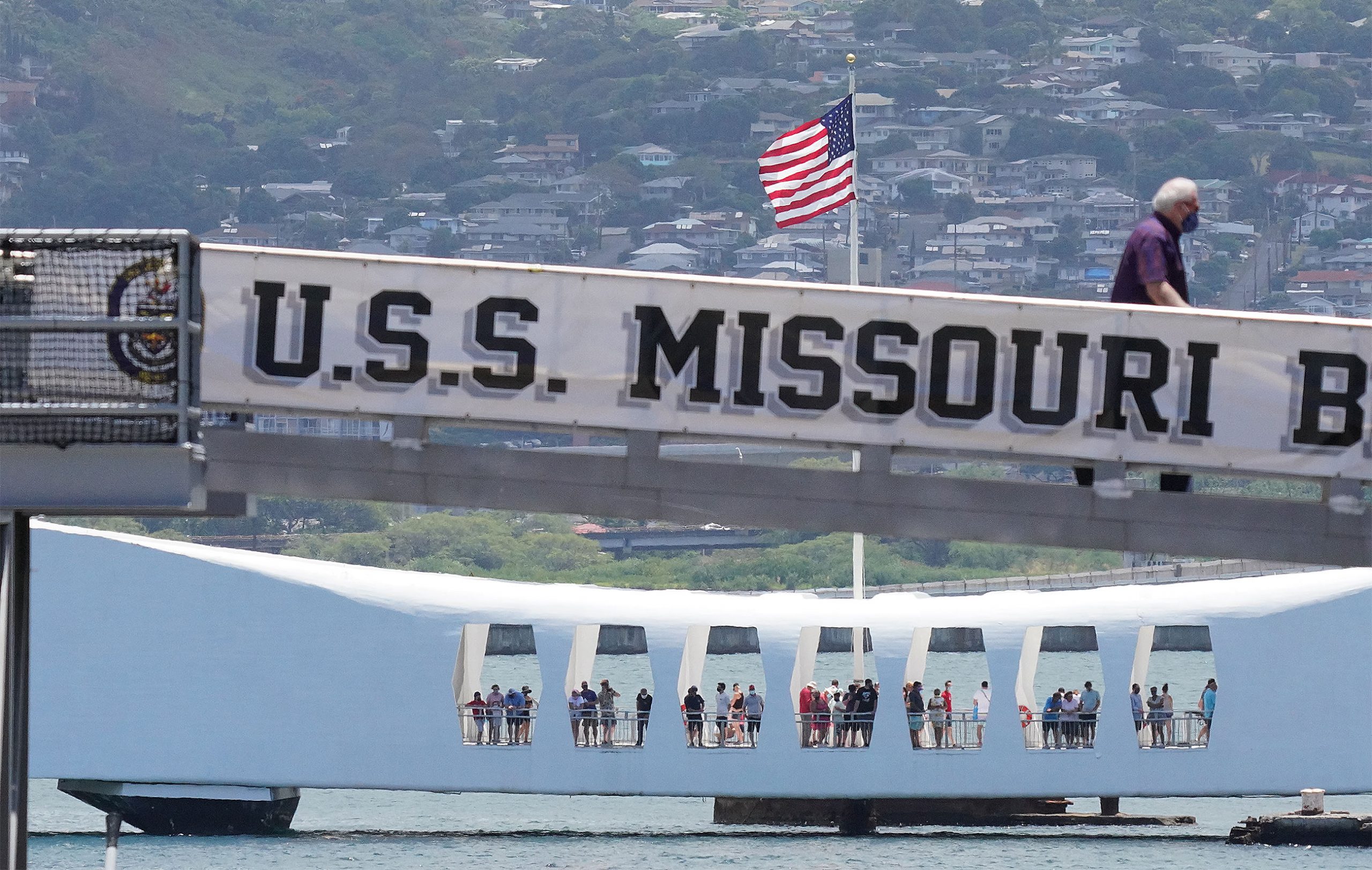 Uss Missouri Uss Arizona Memorial Pearl Harbor V1 Honolulu Civil Beat