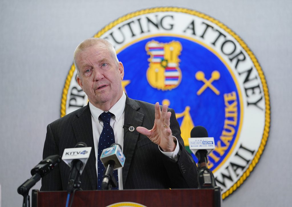 Honolulu Prosecutor Steven Alm speaks to media about the HPD preliminary trial.