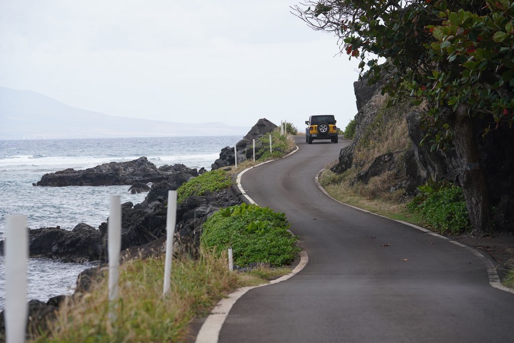 Kamehameha V Highway winds around the East side of Molokai also known as Mana'e.