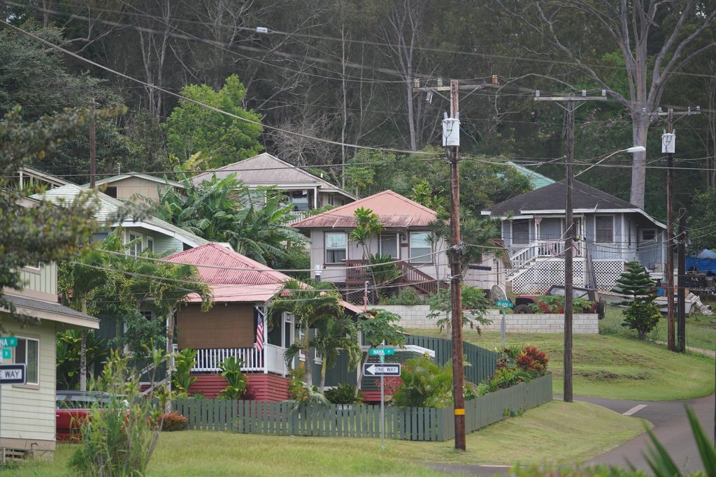 Lanai homes.