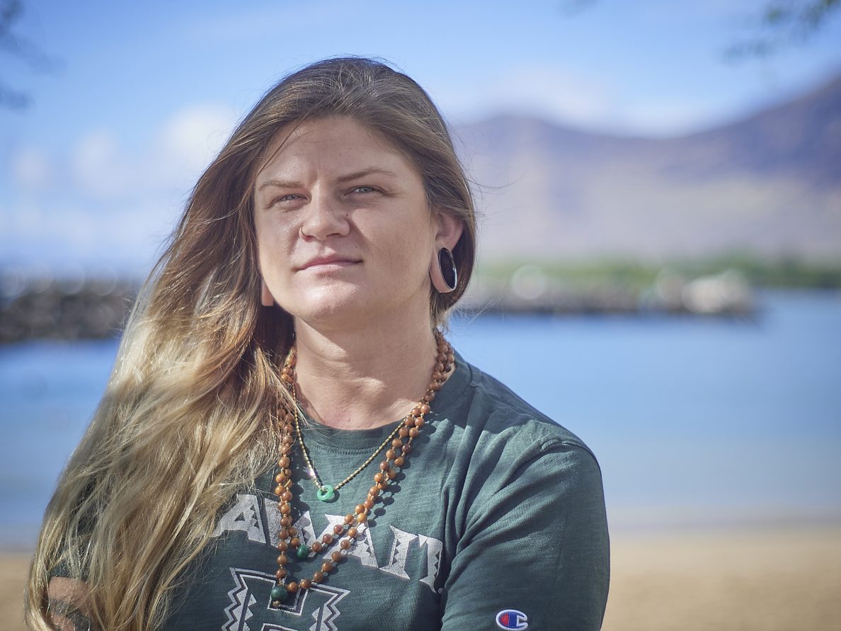 Makua Beach Standoff Residents Say They Are Being Run Off By A Man Camping Out Honolulu Civil