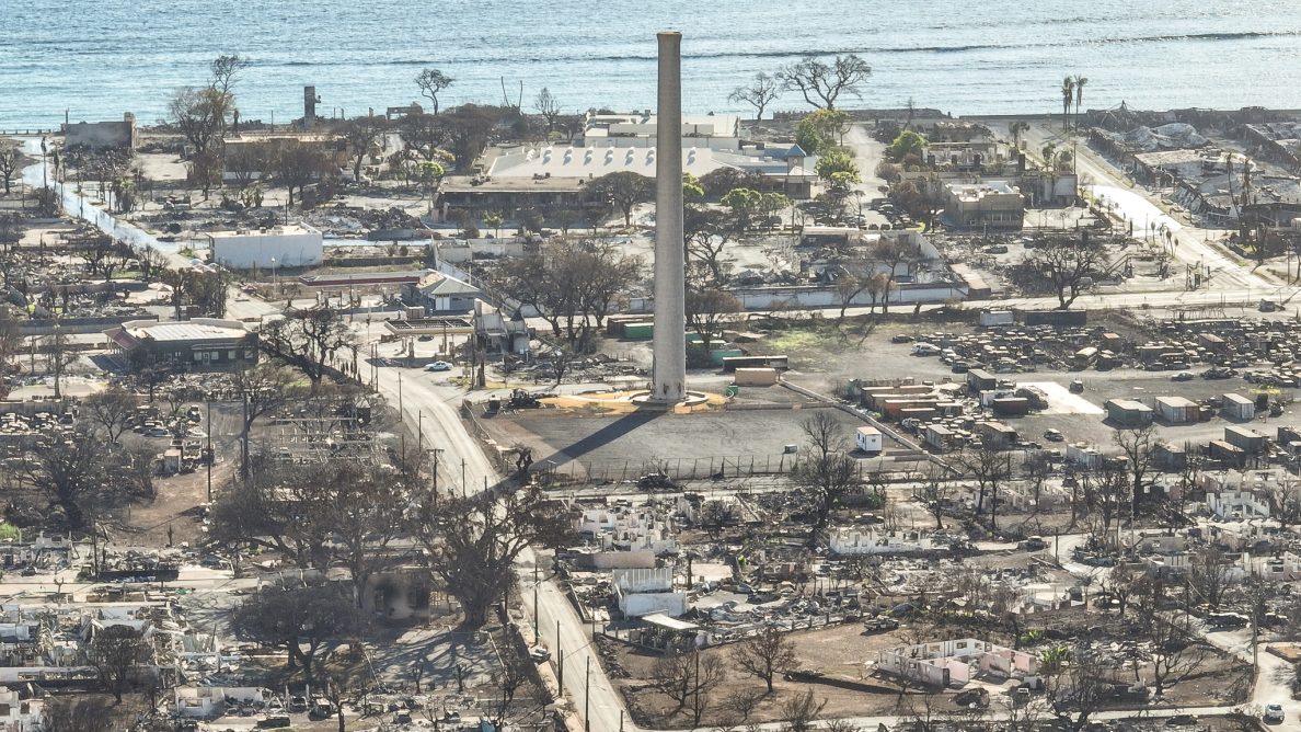 The Pioneer Mill smokestack stands after the Aug. 8 fires destroyed most of Lahaina. Photo taken Sept. 26, 2023. (Nathan Eagle/Civil Beat/2023)