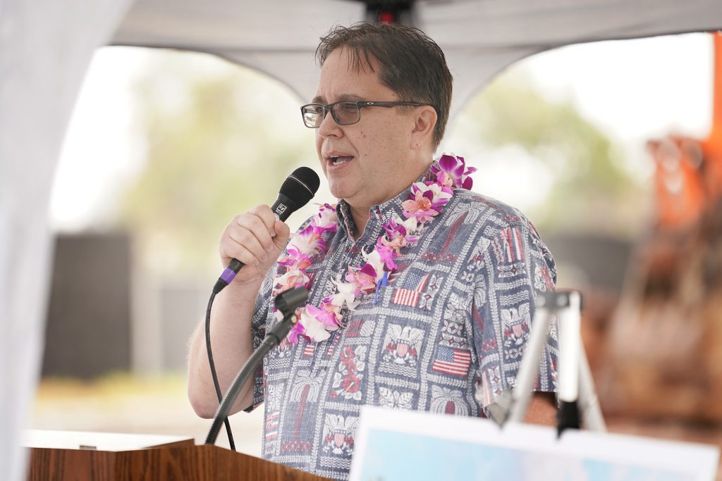 State Comptroller Keith Regan welcomes attendees to the ceremonial ground breaking for the Wahiawa Civic Center takes place Tuesday, Sept. 26, 2023, in Wahiawa. The almost three-acre site will include two buildings for a courthouse, state offices and City and County of Honolulu satellite city hall. (Kevin Fujii/Civil Beat/2023)
