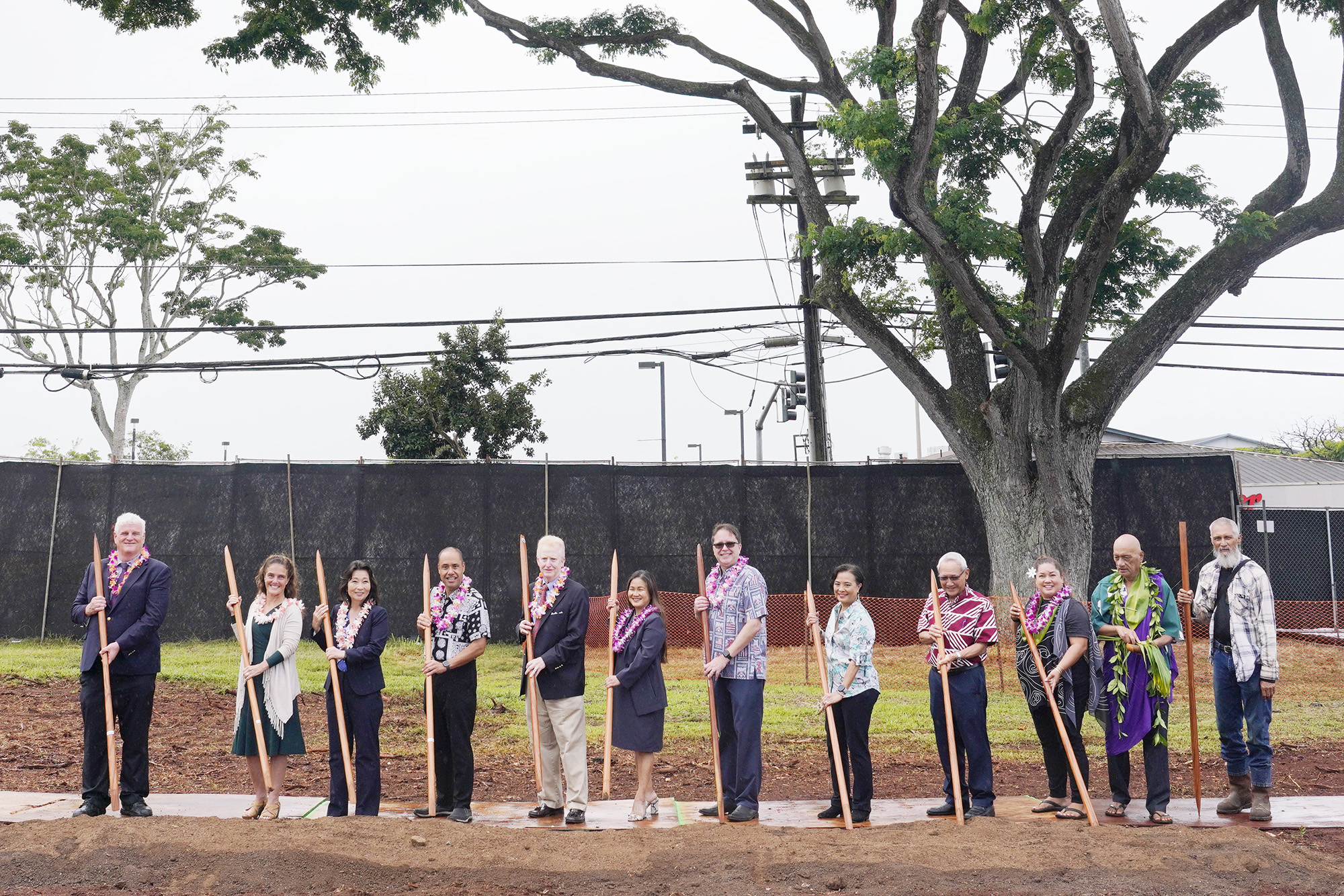 The Sunshine Blog Zoomed Out, Wahiawa Moolah, And Someone Doesn't Like