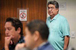 Senate President Ron Kouchi steps into a Senate Ways and Means Committee meeting Wednesday, Dec. 20, 2023, in Honolulu. (Kevin Fujii/Civil Beat/2023)