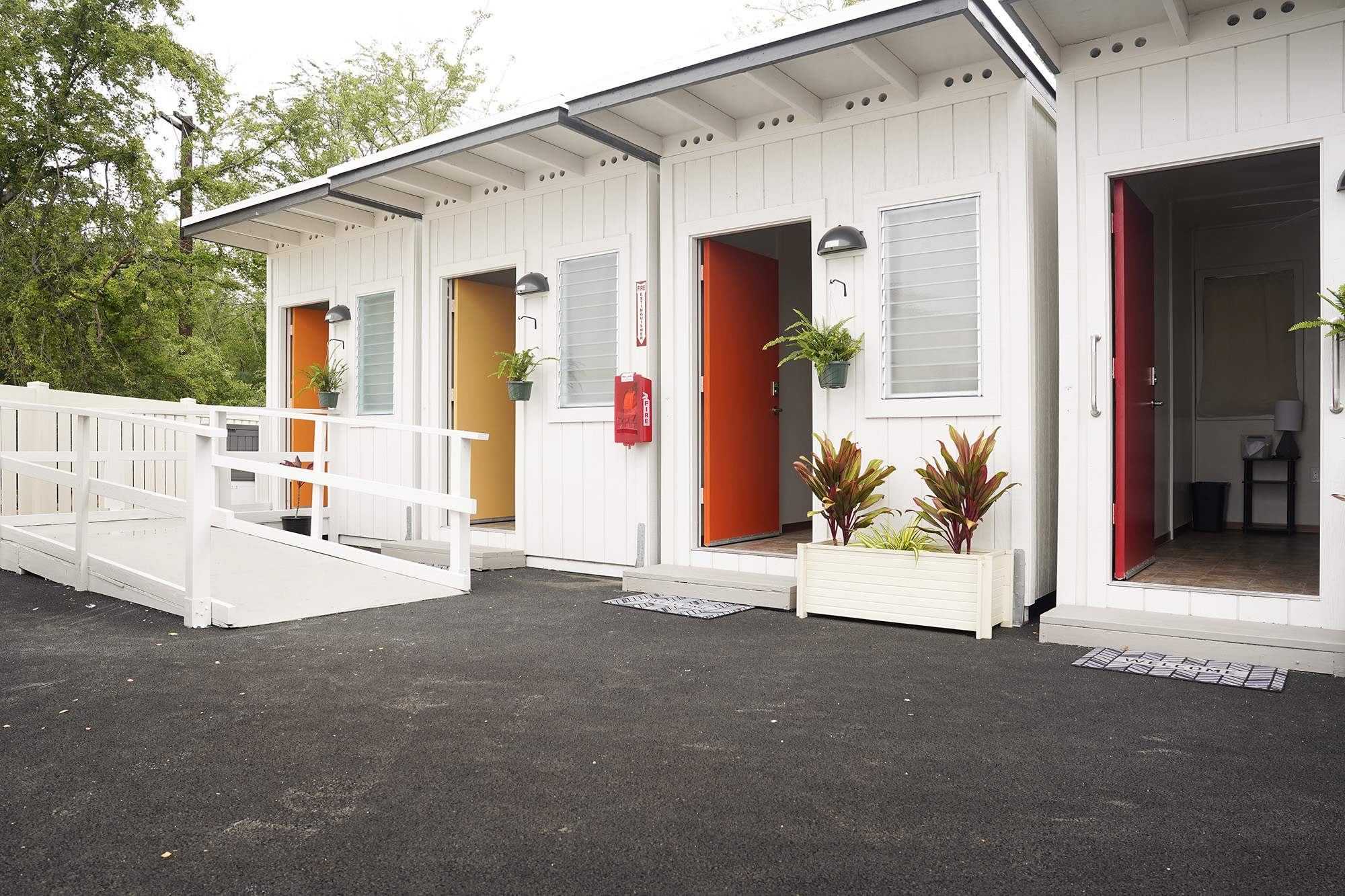 Auditor Issues Urgent Warning About Key Hawaiʻi Homeless Program