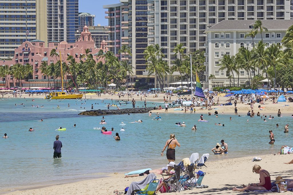 Governor: I'll Be 'Agnostic' On How Hawaiʻi Spends New Green Fee