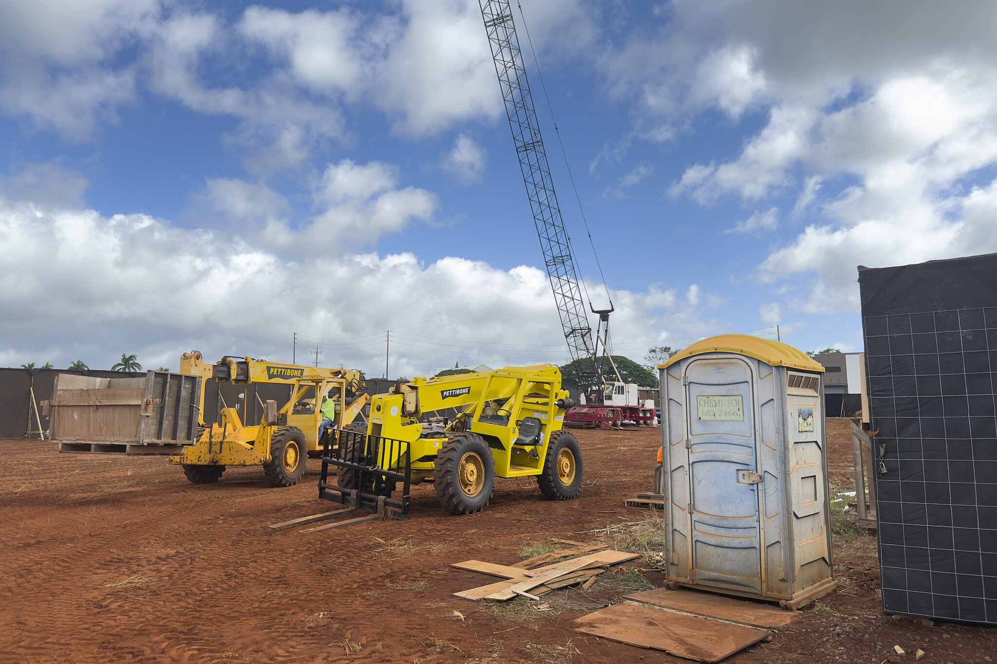 Construction is getting underway on the second part of the new affordable living complex Koa Vista, in Koa Ridge in Waipio (David Croxford/Civil Beat/2024)