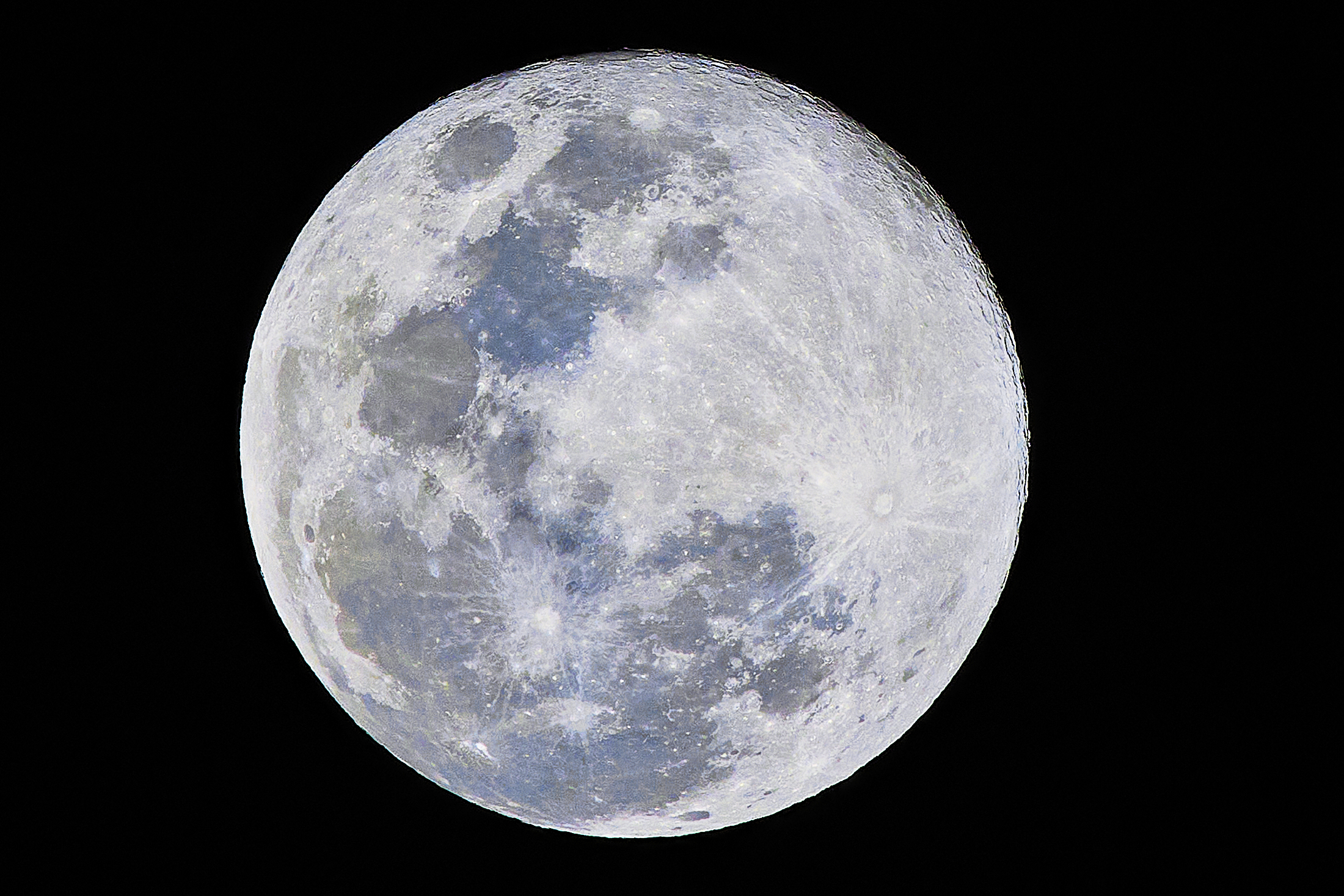 Shootz! On The Bright Side Of The Moon - Honolulu Civil Beat