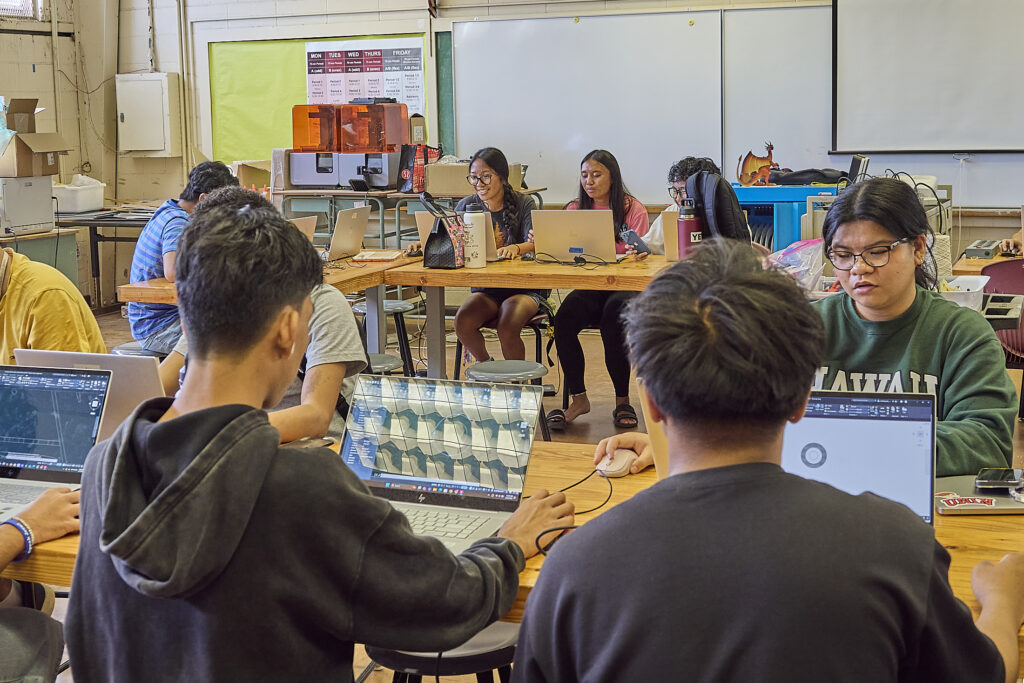Should Hawaiʻi Pay More For Teachers With Master’s Degrees?
