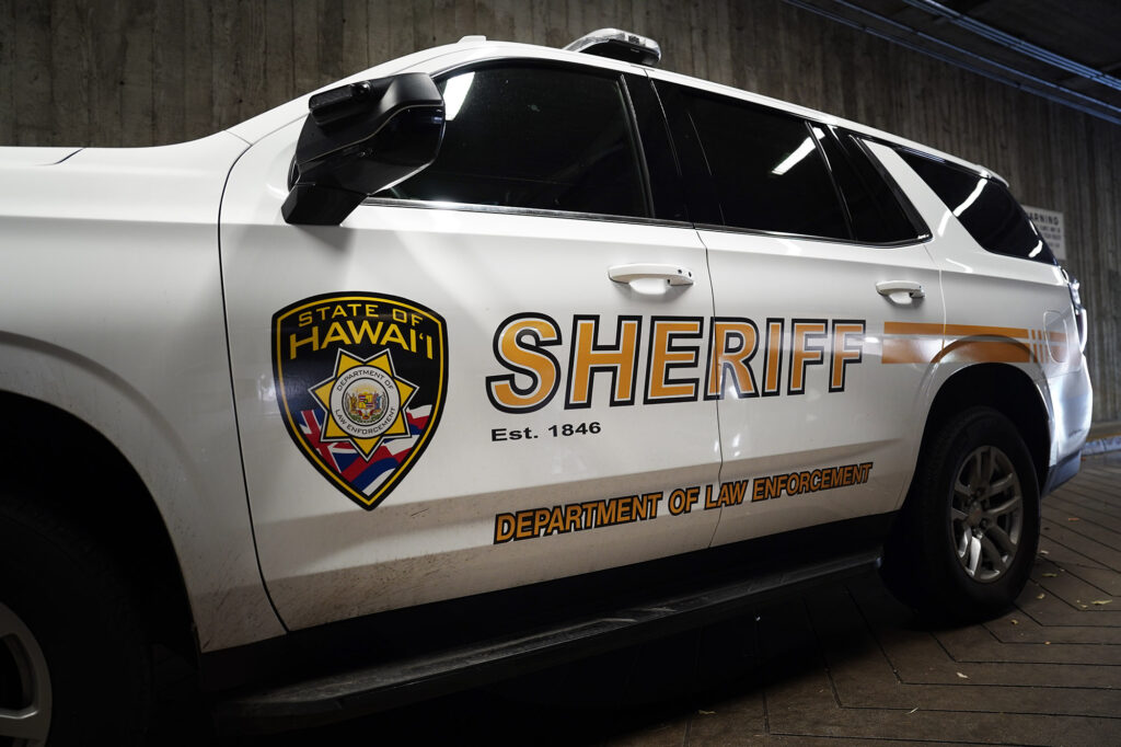 A State of Hawaiʻi Department of Law Enforcement Sheriff vehicle is photographed Tuesday, April 15, 2025, in Honolulu. (Kevin Fujii/Civil Beat/2025)