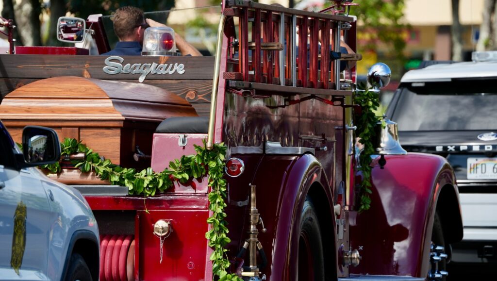 This image has an empty alt attribute; its file name is hfd.funeral.toff_-1024x579.jpg