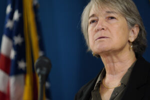 Hawaiʻi AG Not Giving Up $35K Paper Bag Case  