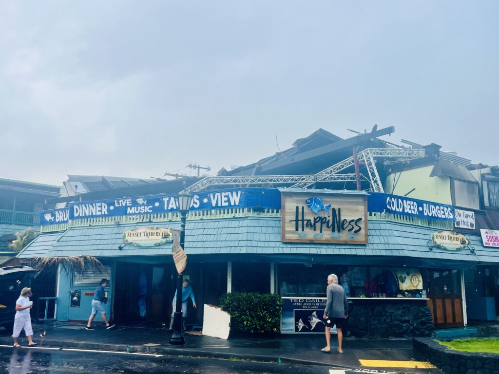 Powerful and unpredictable winds from the storm caused extensive damage to two businesses on Aliʻi Drive in Kailua-Kona over the weekend.