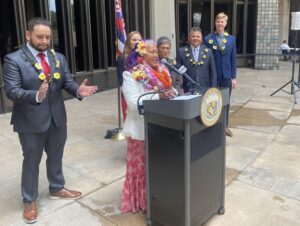 The Sunshine Blog: An Unusual Defection For Hawaiʻi Democrats
