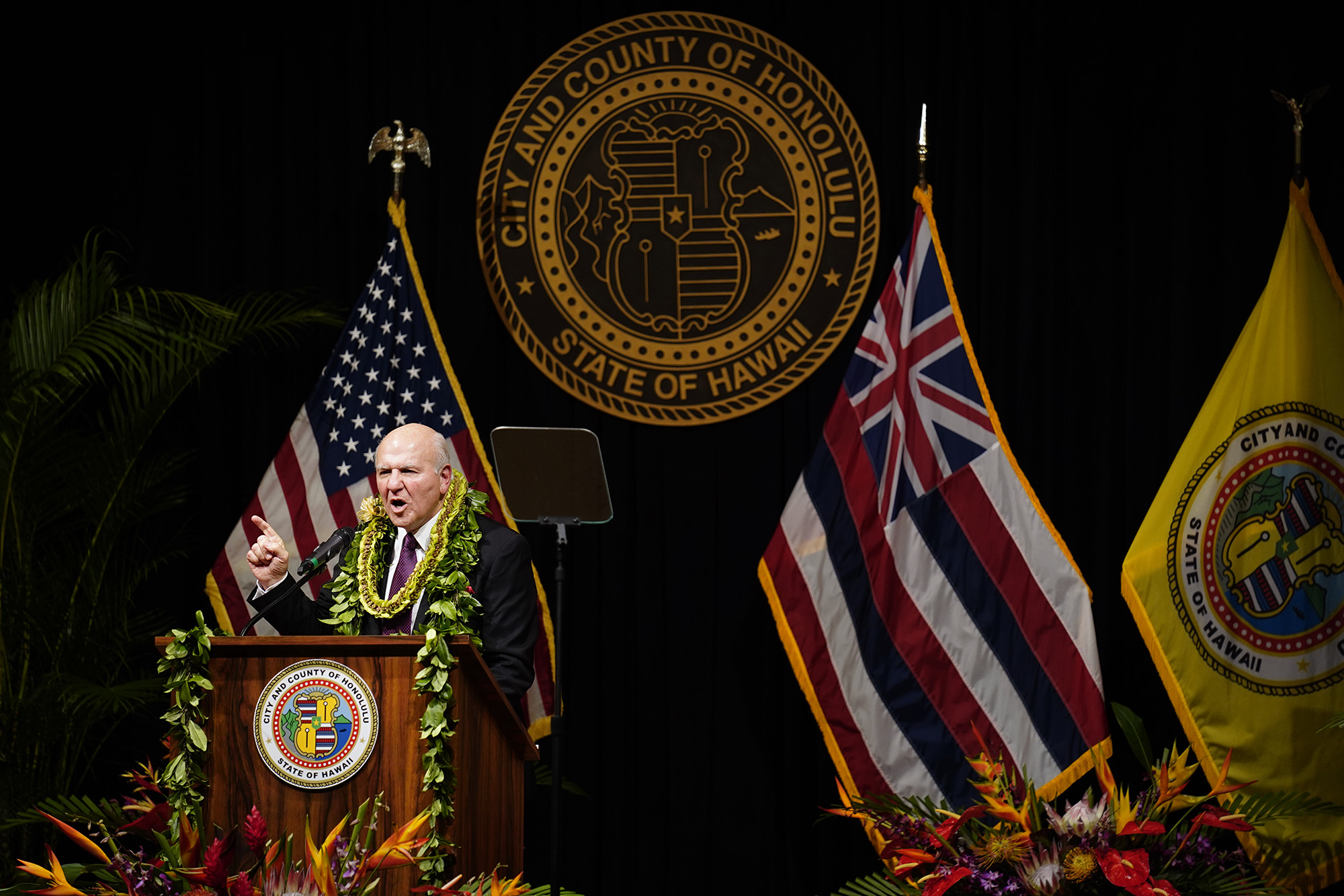 Honolulu Officials Accept Raises Without Hearing Public Opposition