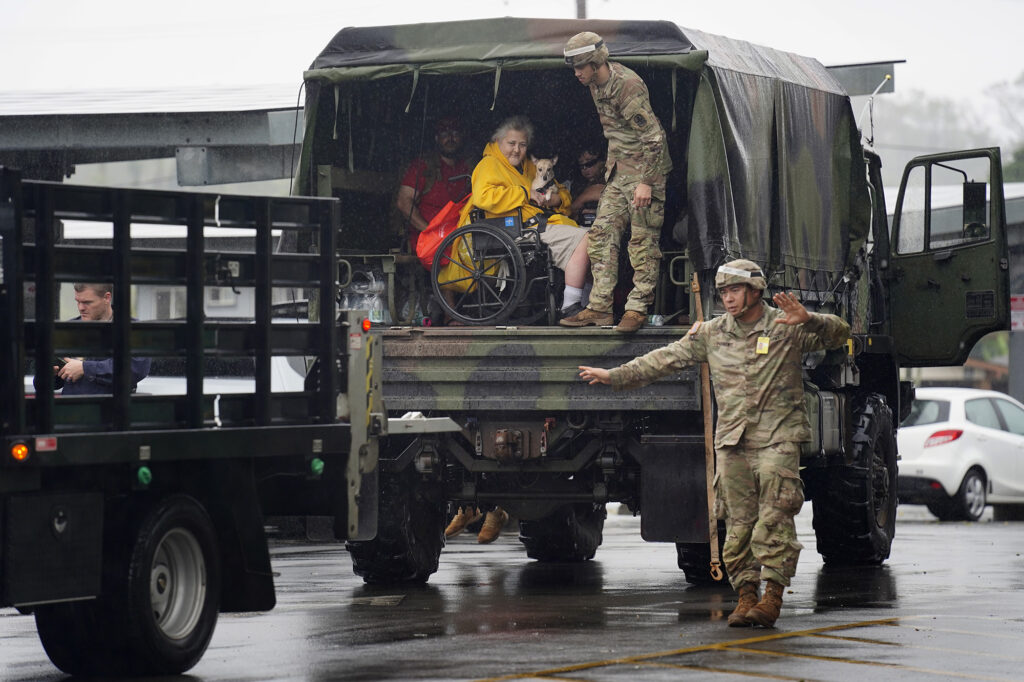North Shore residents are brought to Leilehua High School after a Kona Low storm flooded Haleʻiwa and Waialua Friday, March 20, 2026, in Wahiawā. (Kevin Fujii/Civil Beat/2026)