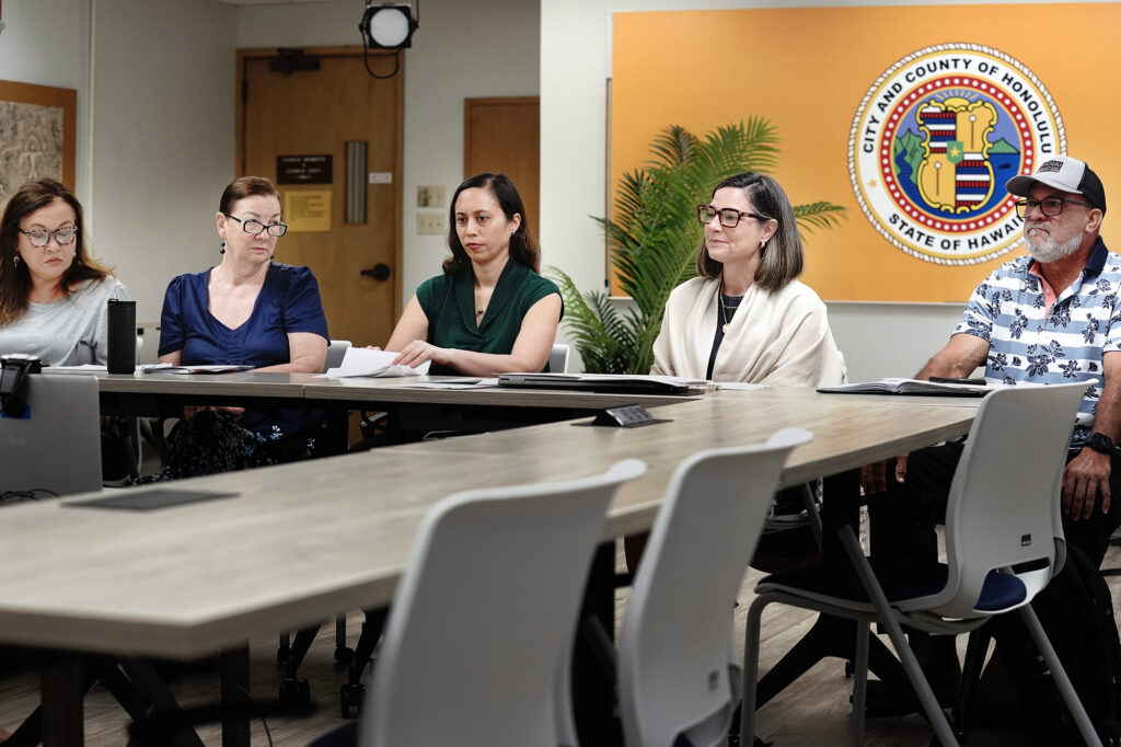 Honolulu Salary Commission’s Stanna Abellira, from left,  Marie Kumabe, ʻAuliʻi Dudoit, Sarah Guay and Emmit Kane meet Monday, April 6, 2026, in Honolulu. A 4.7% salary increase for elected and appointed officials is on the table following a significant pay increase in 2023. (Kevin Fujii/Civil Beat/2026)