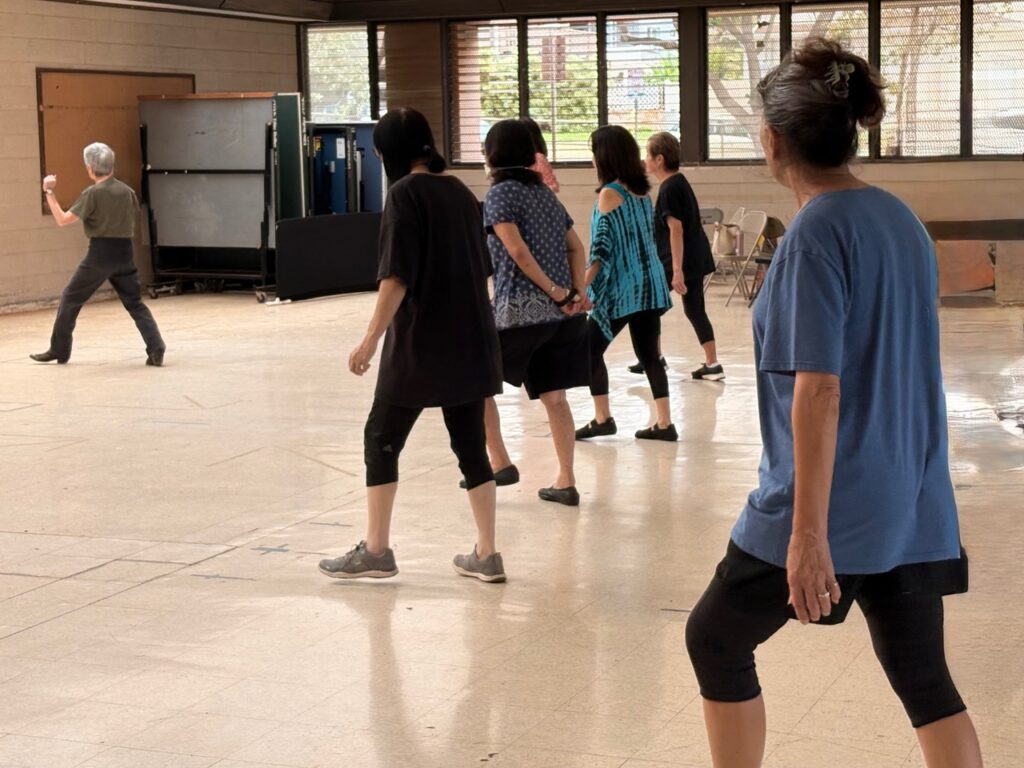 Line Dancing Class at Kilauea District Park (Denby Fawcett/Civil Beat/2026)
